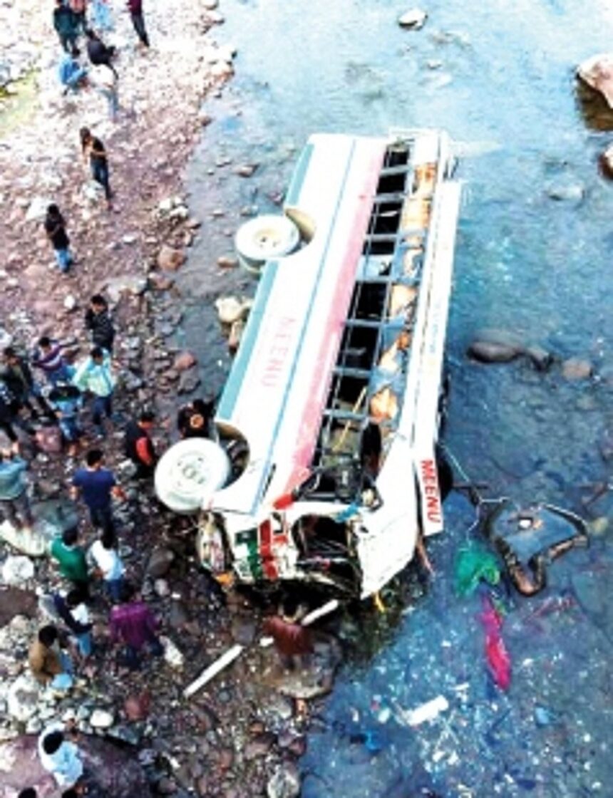 9 dead, 51 injured as bus falls into river in Himachal