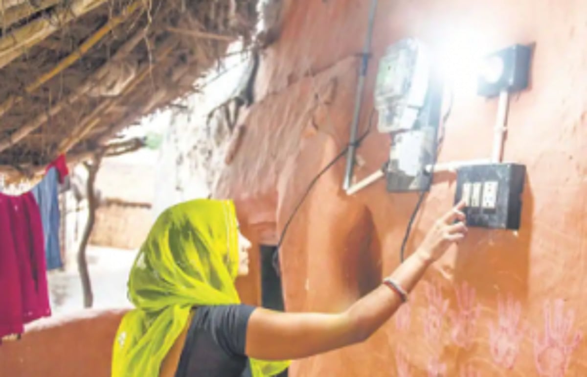 90 years later, three Dhangar families in Tuem ‘see the light’!