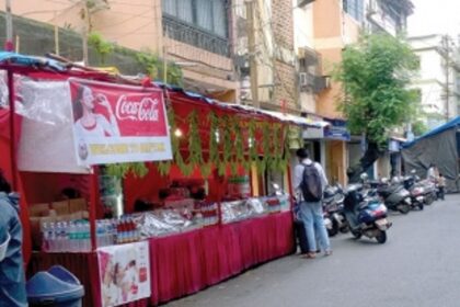 A check needed of food stalls at Vasco Saptah