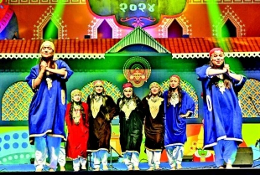 A cultural extravaganza unveiling India’s finest artistry and culinary delights