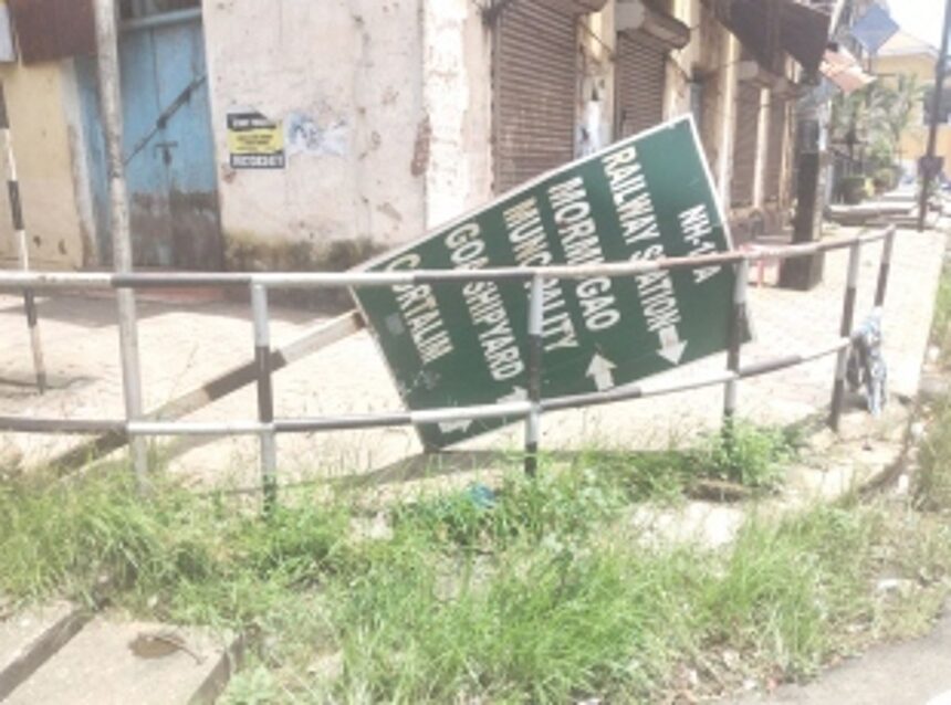 A fallen signboard in  Vasco needs attention