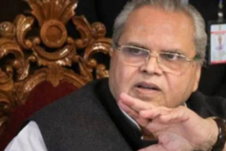 A former Governor stirs up the political situation