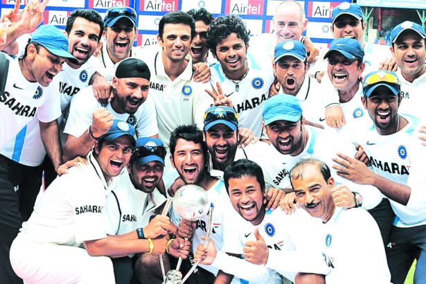 A jubilant Indian cricket team after scoring a 7-wicket victory over Australia in the second and final Test match at  Chinnaswamy Stadium, Bangalore. With this win India completed their first ever series whitewash of Australia.