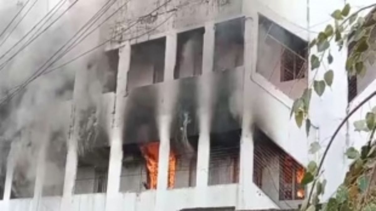 A major fire broke out in a godown, at Vijayawada, Andra Pradesh; crores of property loss