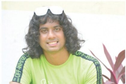 A man with great timing