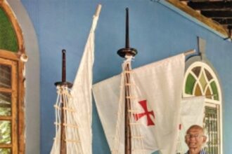 A miniature construction that traverses time