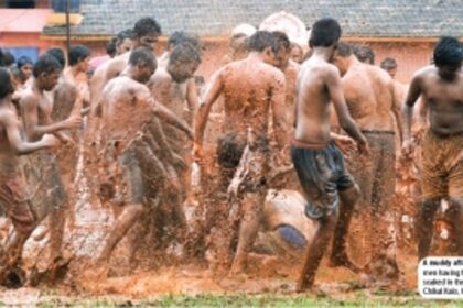 A muddy morning at the Chikal Kalo