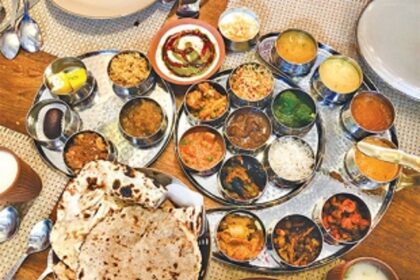 A perfect amalgamation of Rajasthani and Punjabi flavours!