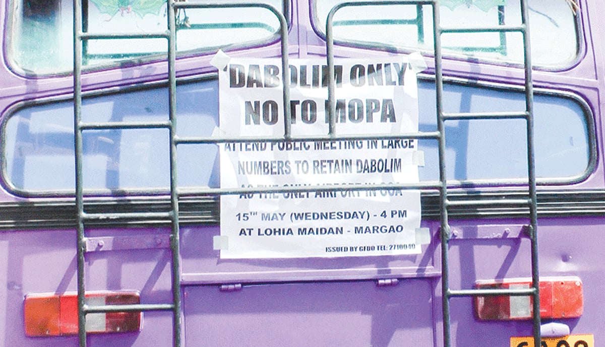 A poster on the rear side of a passenger bus urging people to attend the Lohia Maidan rally at Margao on Tuesday.