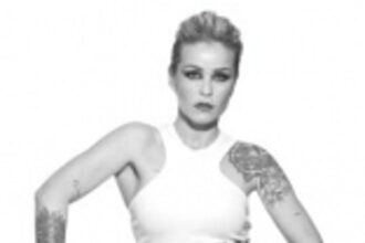 A soulful voice to commemorate the 50th anniversary of Portugal’s Carnation Revolution