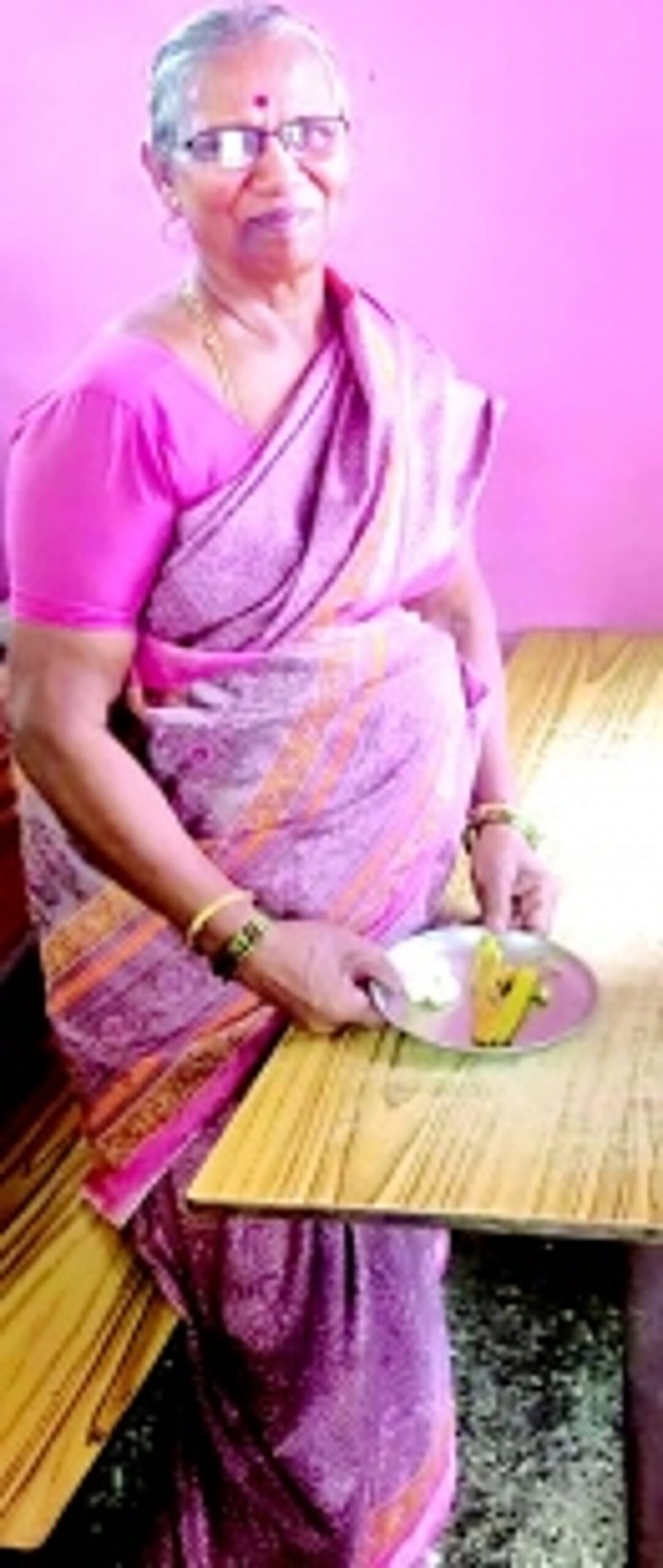 A symbol of grit and grace: Mohini Dhumaskar’s success story as a food entrepreneur