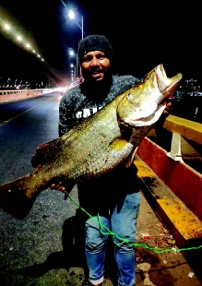 A time for hooking the fish is now 1 A time for hooking the fish is now