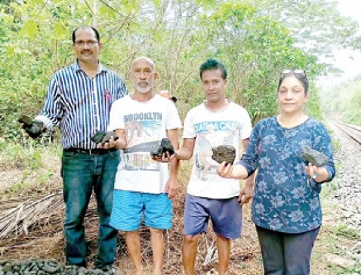 A tributary of coal dust: Pale fisherfolk caught in a net of neglect as double tracking set to double their miseries