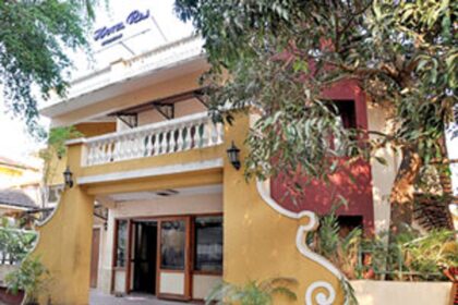 A view of Raj Hotel, Miramar.