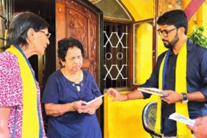 AAP Intensifies ‘BJPche Burak’ Campaign in South Goa With Door-to-Door Signature Drive Against Pothole-Ridden Roads