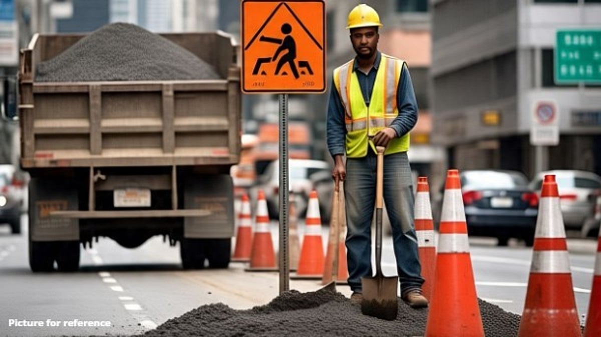 AAP Navelim Demands Immediate Road Repairs Amid Hazardous Cabling and Monsoon Threats