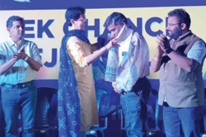 AAP gains momentum as St Andre  ex-BJP leader Wagh joins party