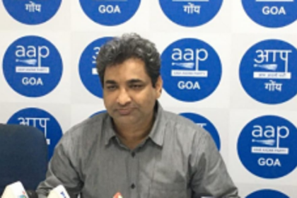 AAP lashes out at govt for ‘sabotaging’ local Feni industry