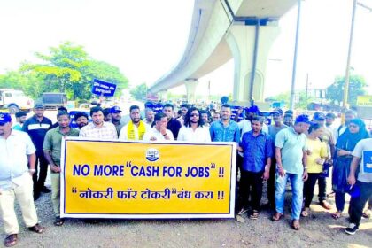 AAP protests against job scam, demand judicial probe in fiasco