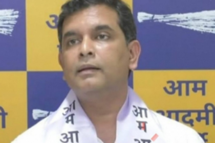 AAP reiterates its pledge to refund bribe-for-job money to the affected