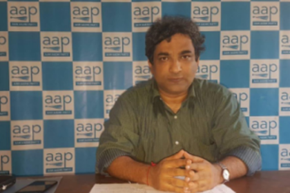 AAP slams govt for capping  exorbitant rates of pvt hospitals