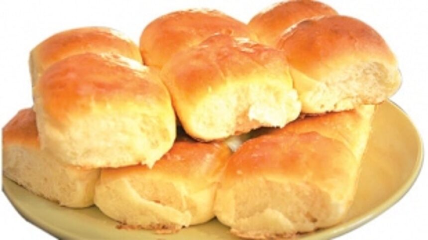 AGAB sells pao at Rs 5 a loaf