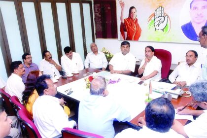 AICC General Secretary and in-charge of Goa, B K Hariprasad discussing the latest political scenario and organisational matters with GPCC President Subhash Shirodkar along with GPCC members and office bearers at Congress House, Panjim on Monday.
