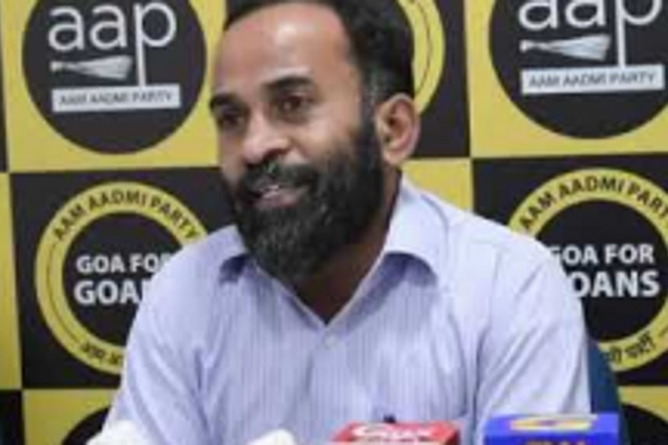 APP threatens road block if Pernem roads are not leveled