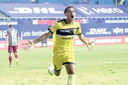 ATKMB avoid shock defeat against 10-man Hyderabad FC