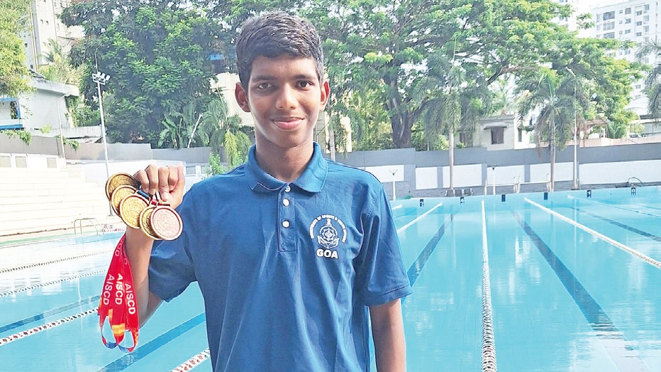 Aahil Sheikh Shines at XXVI National Deaf Senior Swimming Championship, Wins 4 Golds and 1 Bronze