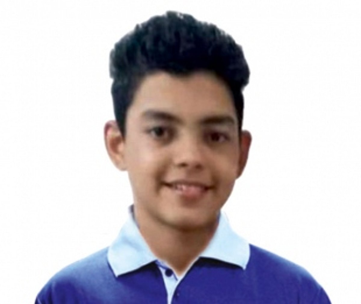 Aakash hails successful students at JEE