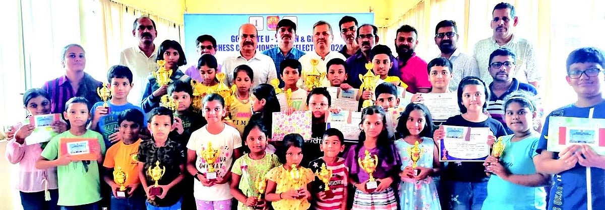Aaryavrat, Tvisha clinch chess titles