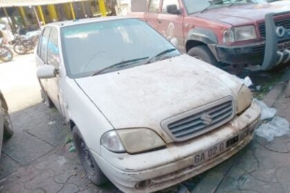Abandoned govt vehicle occupies parking space