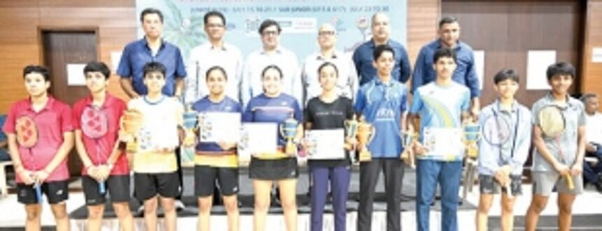 Abhinav, Tanvi, Tushar, Sreshta bag singles titles