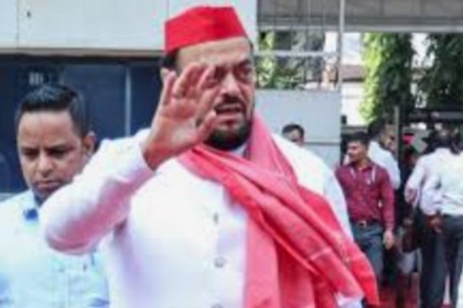 Abu Azmi Suspended for Remarks on Aurangzeb in Maharashtra Assembly: Resolution Passed