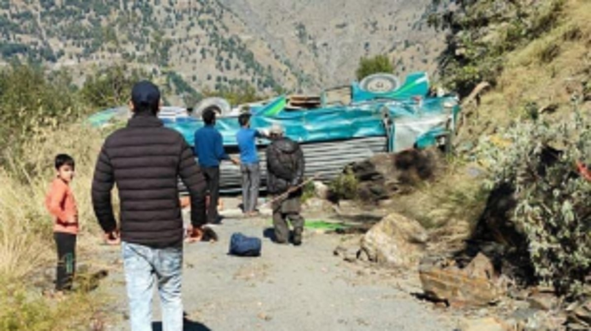 Accident in J&K Claims 38 Lives as Vehicle Plunges Down Steep Slope