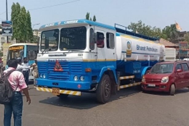 Accident near taxi stand Mapusa, parallelized traffic, no injuries reported