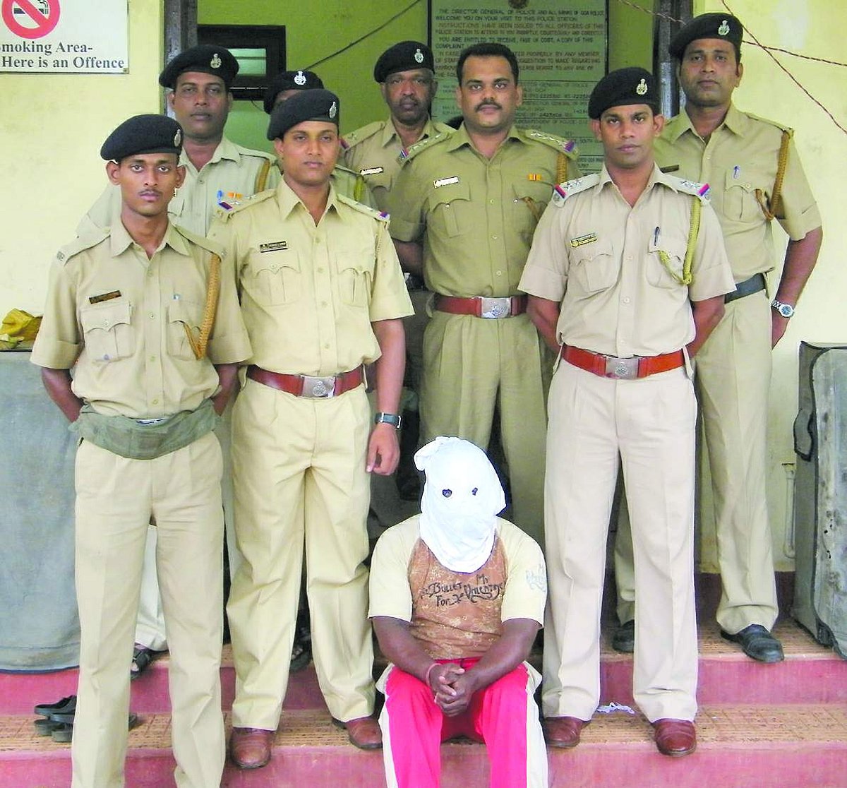 Accused Agnel Sarlagati along with Verna Police Inspector Jivba