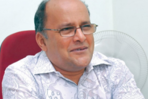 Activist meets Governor over FIR against  Cumbarjua MLA