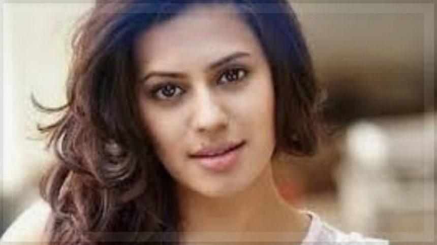 Actress Ranya Rao Denied Bail in Gold Smuggling Case; Enforcement Directorate Investigates 1 Actress Ranya Rao Denied Bail in Gold Smuggling Case; Enforcement Directorate Investigates