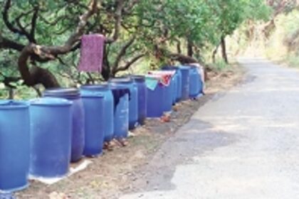 Acute water scarcity hits Morpila’s Kanjibagh and Bori Gotho areas, parched villagers forced to rely on erratic tanker supply