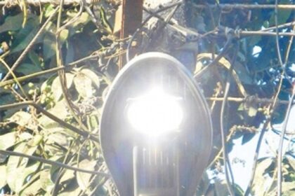 Adhere to streetlight timing to avoid wastage of power supply