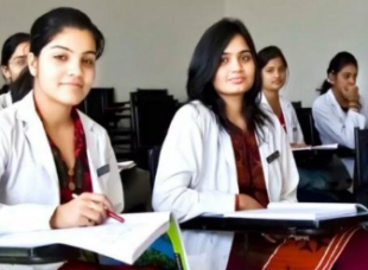 Admissions to 50% State quota  PG degree, diploma seats at GMC