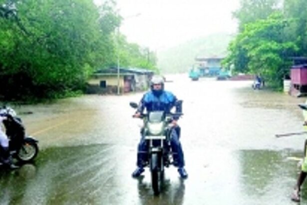 Adpoi Ferry ramp submerged
