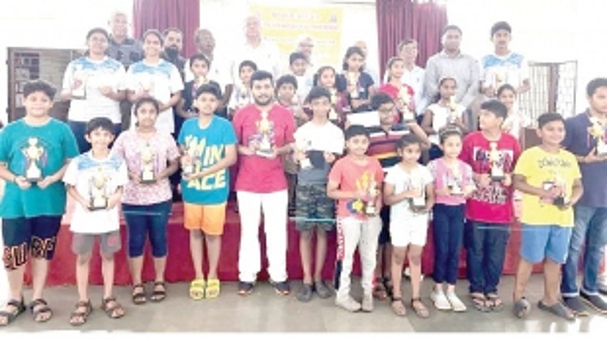 Adrean wins Roque chess