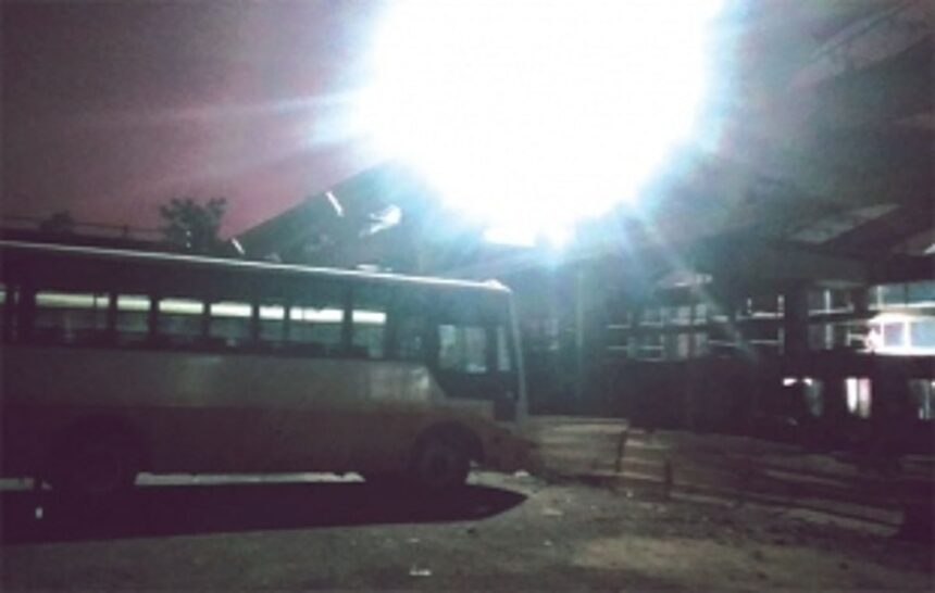 After 6 months in darkness, focus lights at Ponda’s KTC bus stand fixed 1 After 6 months in darkness, focus lights at Ponda’s KTC bus stand fixed