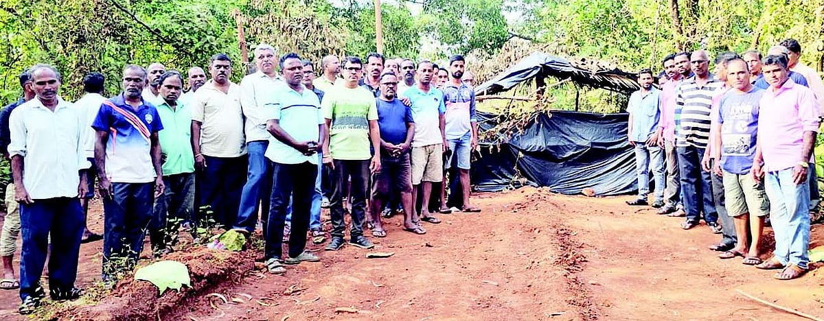 After CM fails to break impasse, agitators in Pilgao dig their heels in