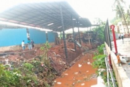 After O Heraldo report, WRD issues show cause notice to saw mill for encroaching nullah