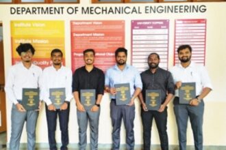 After coastal clean-up, innovative engineering students ‘upcycle’ beach microplastics into bitumen mix to build durable roads