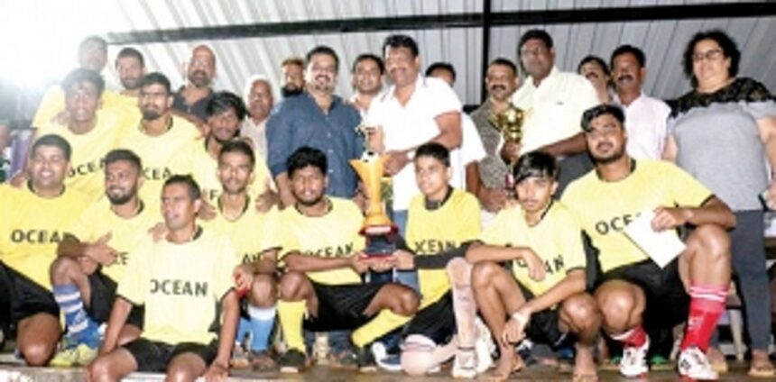 Agar Vaddo clinch Adolf Silveira Memorial Cup